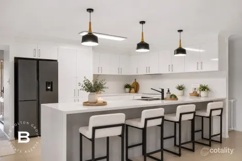 Property photo of 9 Sandhurst Place Brassall QLD 4305