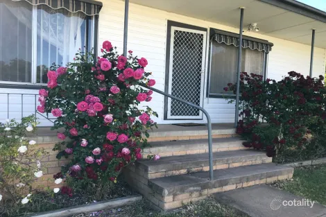 Property photo of 17 Bowman Street Gulgong NSW 2852