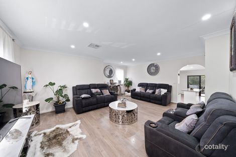 Property photo of 14 Snowdon Crescent Smithfield NSW 2164