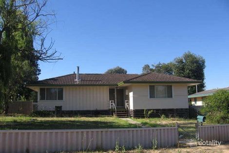 Property photo of 28 Ashworth Crescent Narrogin WA 6312