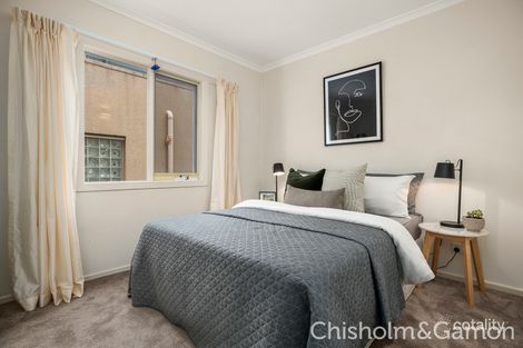 Property photo of 1/1A Hennessy Avenue Elwood VIC 3184