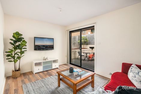 Property photo of 2/15 Sorensen Drive Figtree NSW 2525