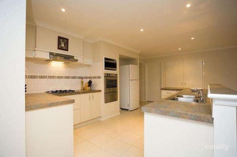 Property photo of 11 Pesaro Place Point Cook VIC 3030