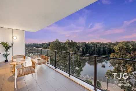 8/93 Caddies Bvd, Rouse Hill, NSW 2155