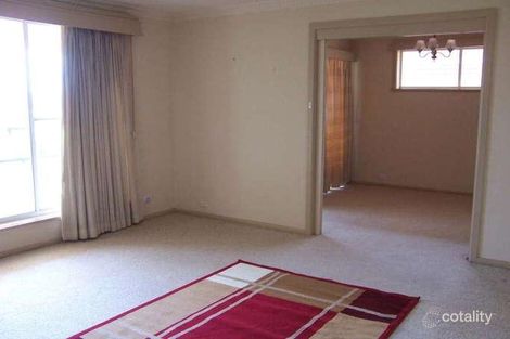 Property photo of 18 Mathoura Place Orange NSW 2800