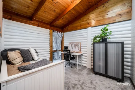 Property photo of 8 Waratah Close Belair SA 5052