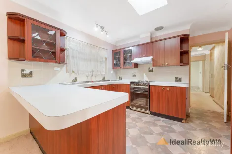 Property photo of 147 Corinthian Road East Riverton WA 6148