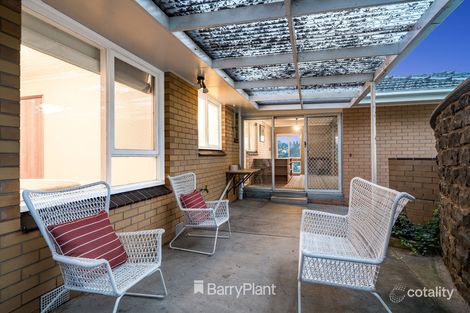 Property photo of 1 Greyfern Court Highton VIC 3216