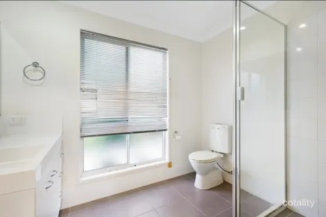 Property photo of 3/43 Butler Street New Auckland QLD 4680