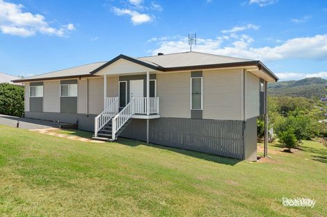13 Belmore Dr, Withcott, QLD 4352