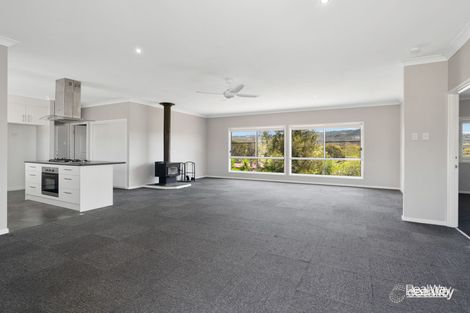 Property photo of 13 Belmore Drive Withcott QLD 4352