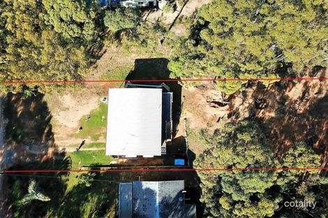 Property photo of 7 Murray Crescent Russell Island QLD 4184