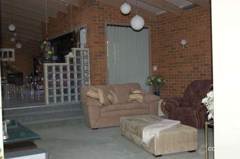 21 Mulcare Cres, Churchill, VIC 3842