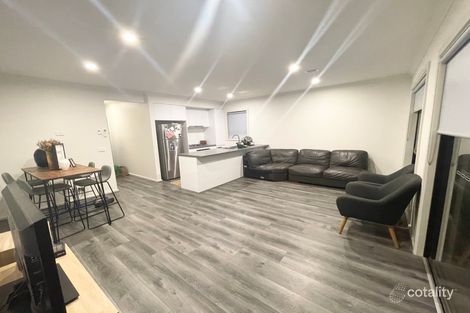 Property photo of 15 Rex Drive Thornhill Park VIC 3335