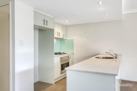 Property photo of 2/65 Park Road Yeronga QLD 4104