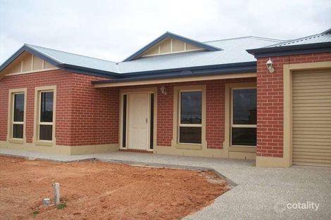 Property photo of 5 Nicholas Avenue Mildura VIC 3500