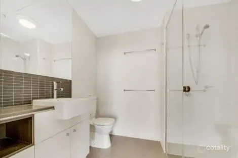 Property photo of 46/30 Goondoon Street Gladstone Central QLD 4680
