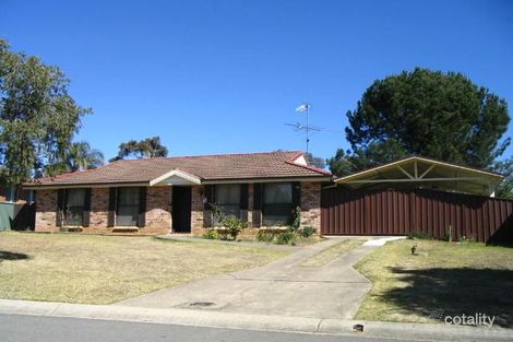 19 Barossa Cl, St Clair, NSW 2759