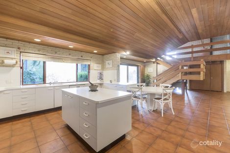 Property photo of 11 Garrawin Court Clear Mountain QLD 4500