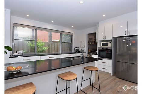 Property photo of 5 James Avenue Aspendale VIC 3195