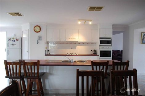 Property photo of 2 Valley Court Yarrawonga VIC 3730