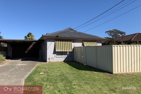 Property photo of 34 Mount Eagle Way Wyndham Vale VIC 3024