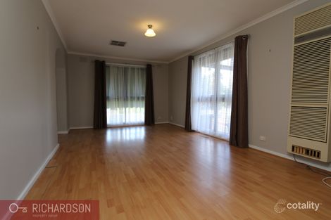 Property photo of 34 Mount Eagle Way Wyndham Vale VIC 3024