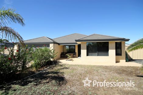 Property photo of 4 Fortesse Place Australind WA 6233