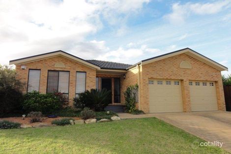 6 Hartfield Ave, Horsley, NSW 2530