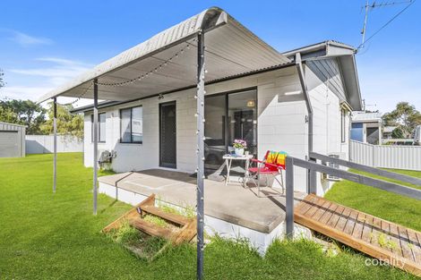 64 Kingston Pl, Tomakin, NSW 2537