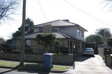 19 Broadoak St, Noble Park, VIC 3174