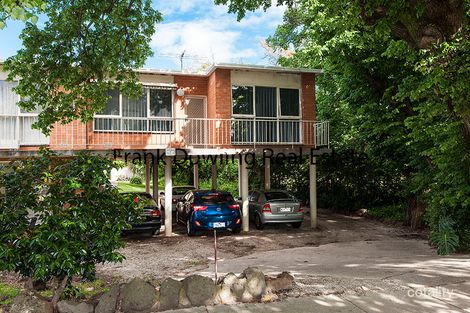 2/209 Napier St, Essendon, VIC 3040