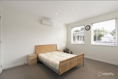 Property photo of 1/1705 Malvern Road Glen Iris VIC 3146