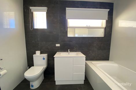 Property photo of 13 Kenneth Street Bulleen VIC 3105