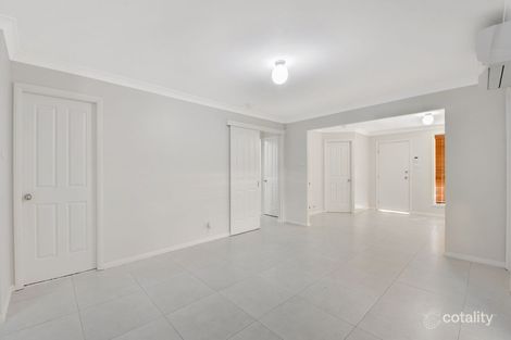 Property photo of 50 Crommelin Crescent St Helens Park NSW 2560