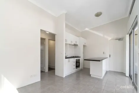 Property photo of 2/13 Spring Avenue Midland WA 6056