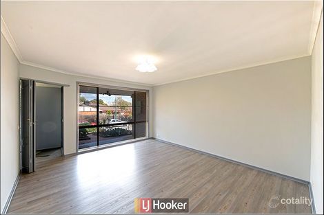 Property photo of 22 Gamban Square Ngunnawal ACT 2913