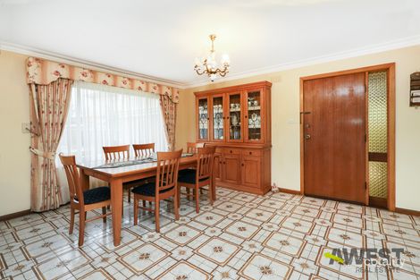 Property photo of 11 Chancellor Road Airport West VIC 3042