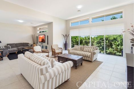 Property photo of 21 Stan Johnson Drive Hamlyn Terrace NSW 2259