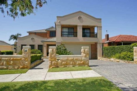 33 Rea St, Greenacre, NSW 2190
