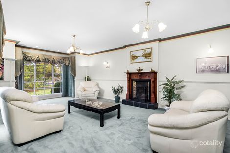 Property photo of 1 Overnewton Close Keilor VIC 3036