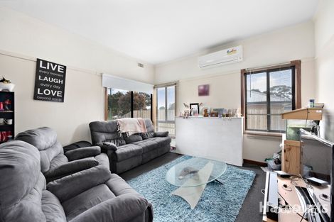 Property photo of 7 Keith Avenue Moe VIC 3825