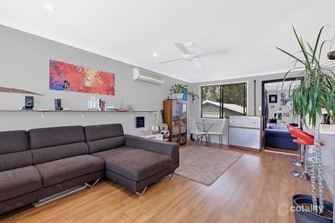 Property photo of 81 Kerry Crescent Berkeley Vale NSW 2261
