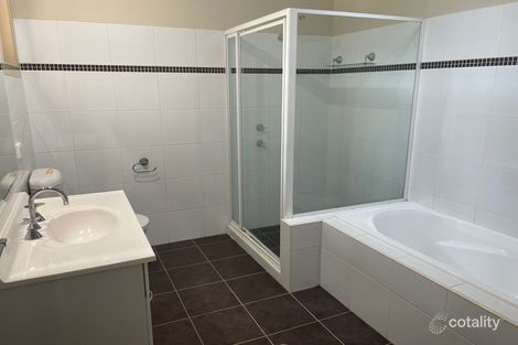 Property photo of 20 Merideth Place Green Point NSW 2251