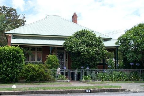 152 Lawson St, Hamilton South, NSW 2303