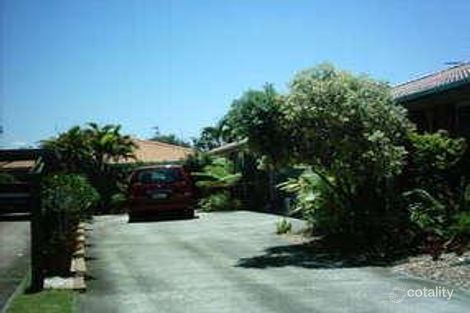 2/16 Coventry Ct, Labrador, QLD 4215