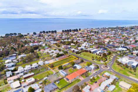 67 Leviens Rd, St Leonards, VIC 3223