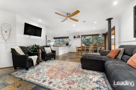 Property photo of 61 Stewarts Lane Sunbury VIC 3429