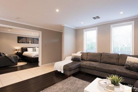 Property photo of 5 Cher Court Aberfoyle Park SA 5159