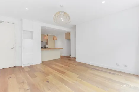 10/200 Bay St, Port Melbourne, VIC 3207